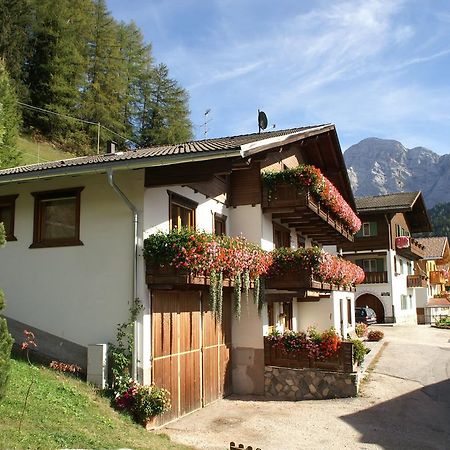 Ciasa Complojer Apartamento La Valle Exterior foto
