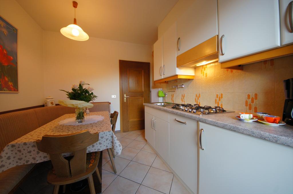 Ciasa Complojer Apartamento La Valle Exterior foto